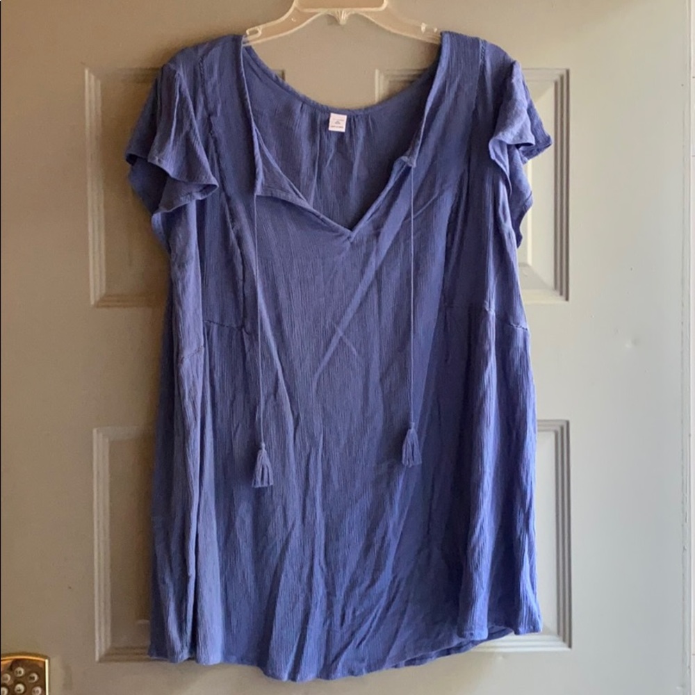 Old Navy pheasant top